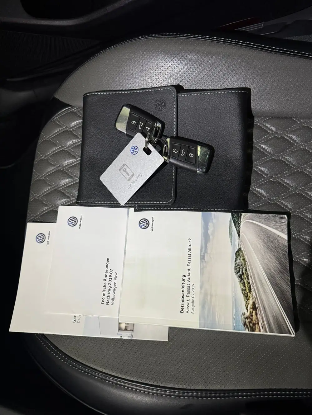 Volkswagen Passat VARIANT 2.0TDI 150 PK DSG-7 AUT 2020 Grijs uit 2020, foto 14