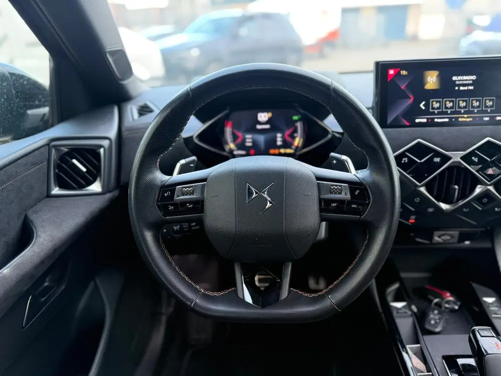 DS Automobiles 3 Crossback DS 3 Performance Line 1.2 Puretech 131pk Aut 2021 Zwart uit 2021, foto 9