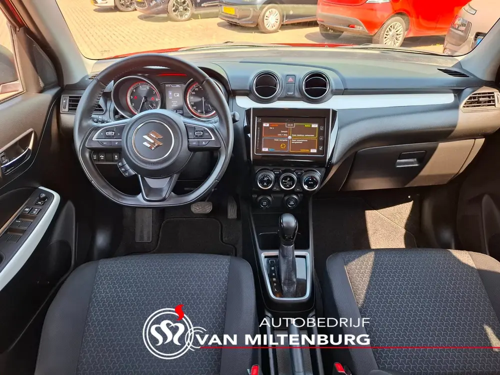 Suzuki Swift 1.2 Stijl Automaat Clima Cruise Navi Camer uit 2020, foto 7