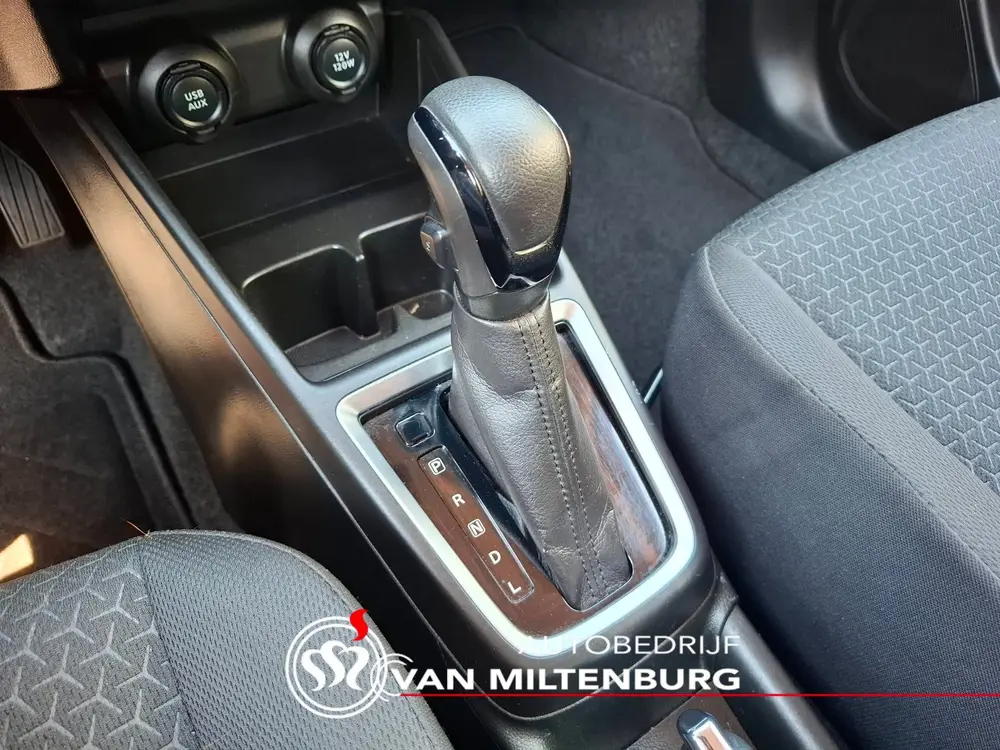 Suzuki Swift 1.2 Stijl Automaat Clima Cruise Navi Camer uit 2020, foto 9