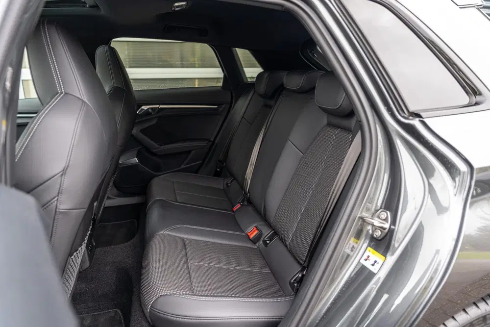 Audi A3 45 TFSIe 245pk PHEV S Edition Competition uit 2023, foto 20