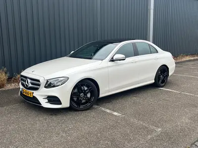 Mercedes-Benz E-Klasse Benz E-Klasse E200 9G-Tronic PANO AMG BURM uit 2019