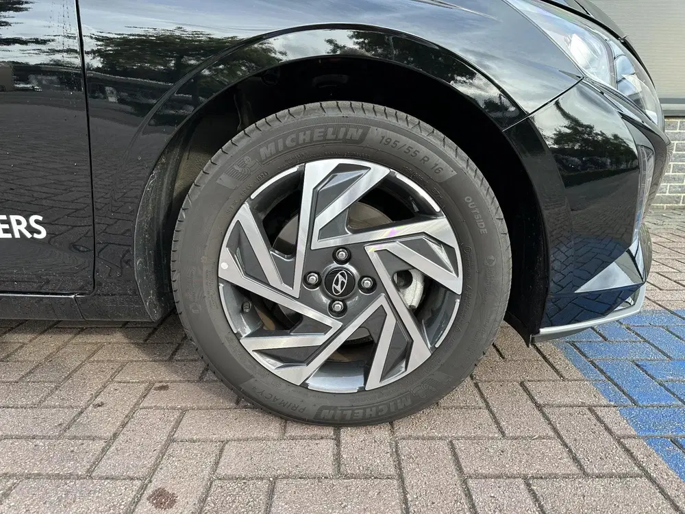 Hyundai i20 1.0 T-GDI Comfort uit 2025, foto 14
