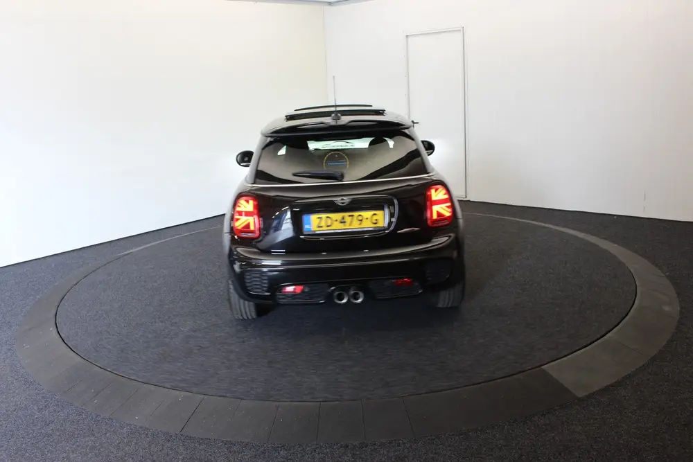 Mini John Cooper Works 232PK Panodak Leder Camera head-U uit 2019, foto 17