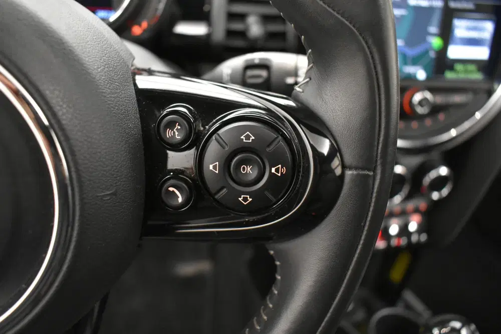 Mini Cooper 1.5 Cooper 60 Years Pano Vol Leder Head-up uit 2020, foto 13