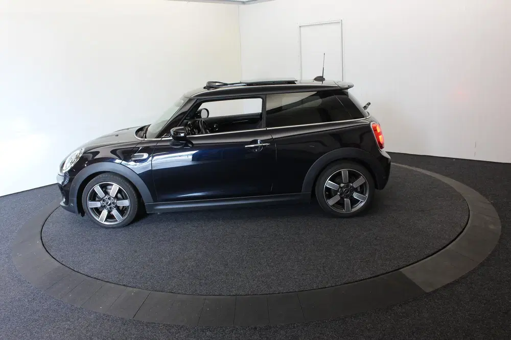 Mini Cooper 1.5 Cooper 60 Years Pano Vol Leder Head-up uit 2020, foto 20