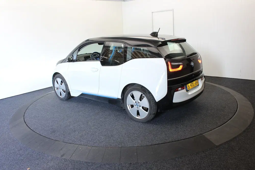 BMW i3 Exec. 120Ah 42Kwh SOH 94% Warmtepomp Camer uit 2019, foto 15
