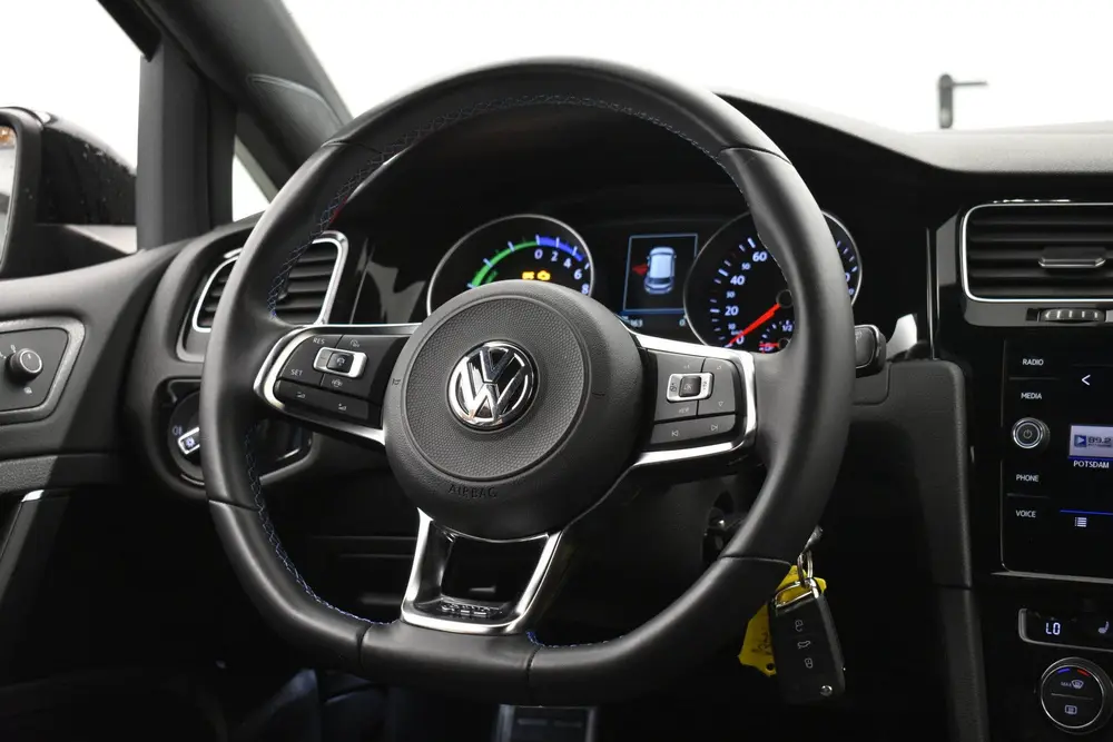 Volkswagen Golf 1.4 TSI PHEV GTE Camera dodehoek detectie St uit 2020, foto 19