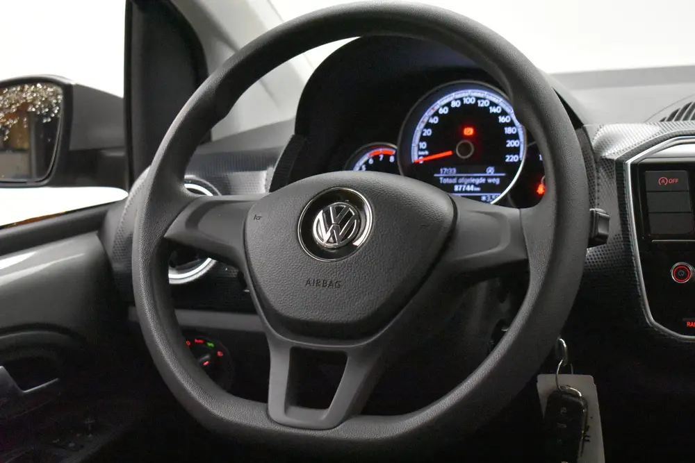 Volkswagen Up! 1.0 BMT move up Executive (bj 2019) uit 2019, foto 16