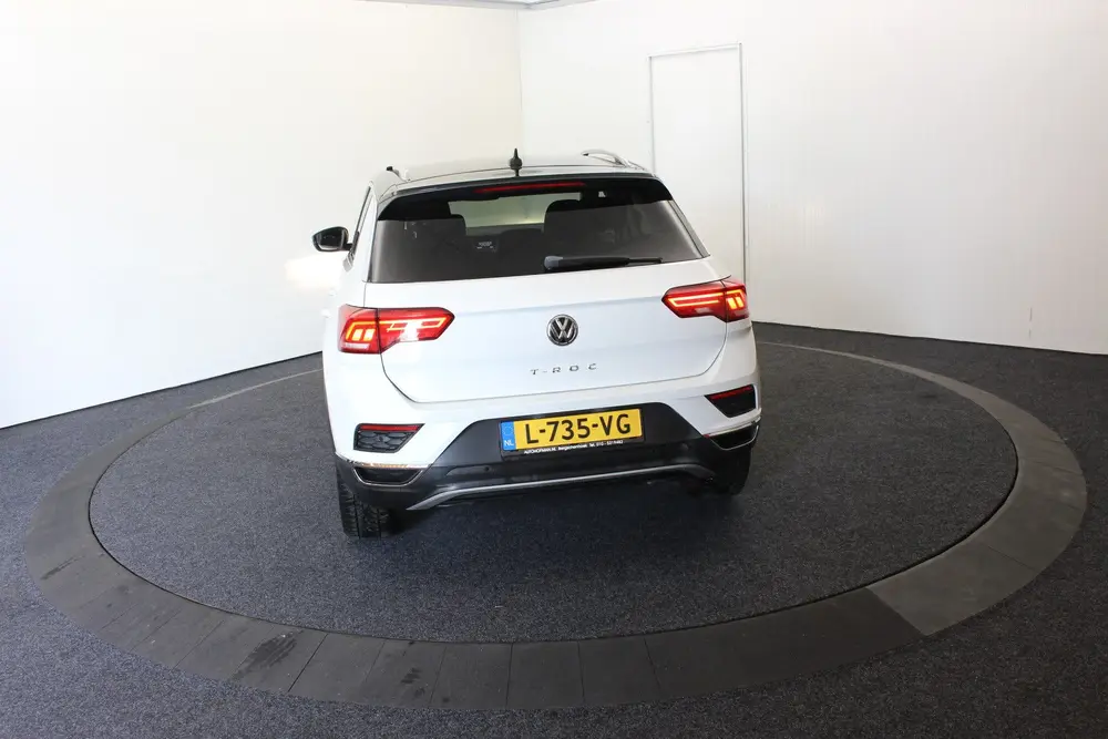 Volkswagen T-Roc 1.5 TSI Sport R Bi-tone Automaat Navi Carpl uit 2020, foto 16