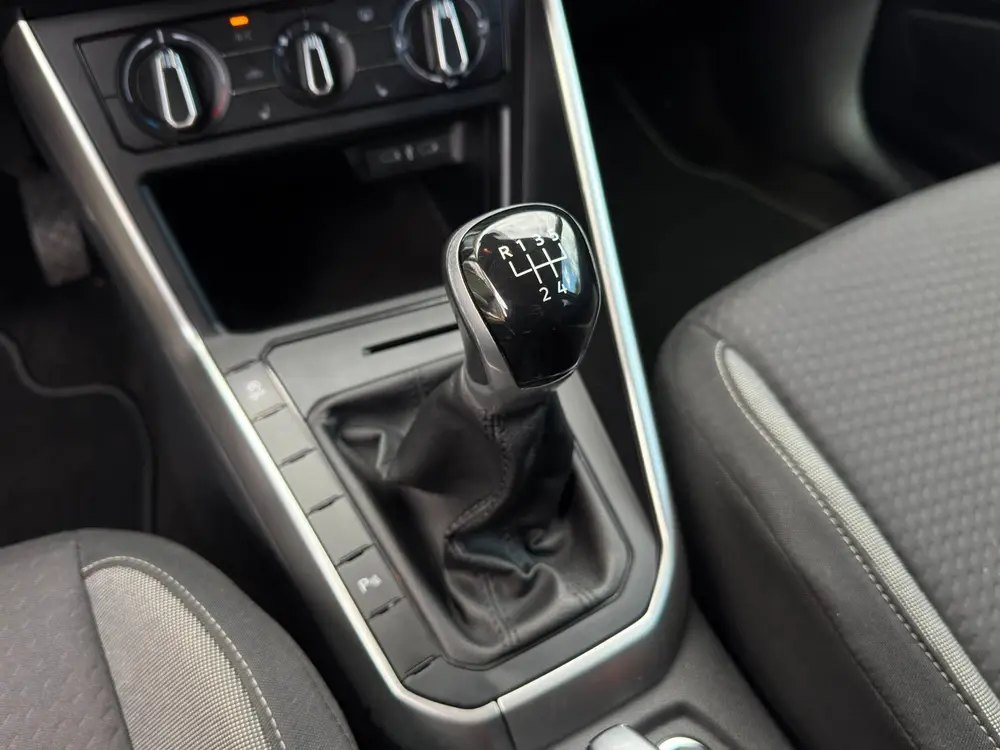 Volkswagen Polo 1.0 | Airco | Navi | Cruise | Stoelverwarmin uit 2024, foto 7