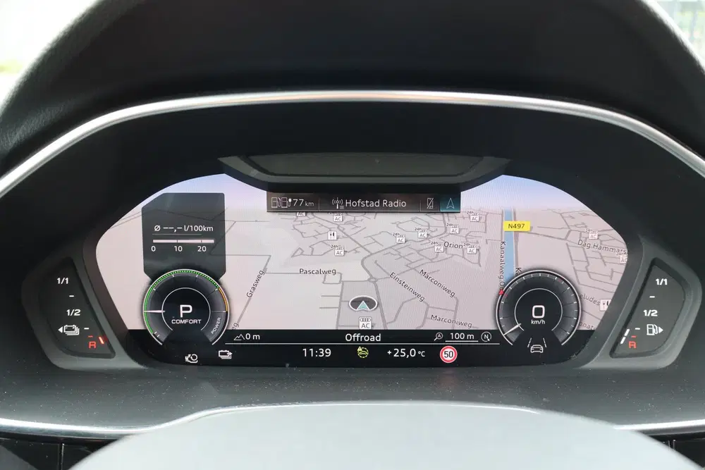 Audi Q3 45 TFSI e Edition 3x S-Line uit 2023, foto 19