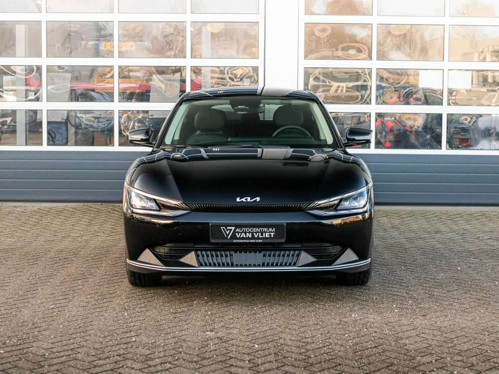 Kia EV6 Light Edition 58 kWh uit 2024, foto 2