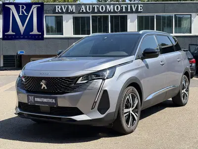 Peugeot 5008 1.2 Hybrid 136 GT 7 PERSOONS uit 2024