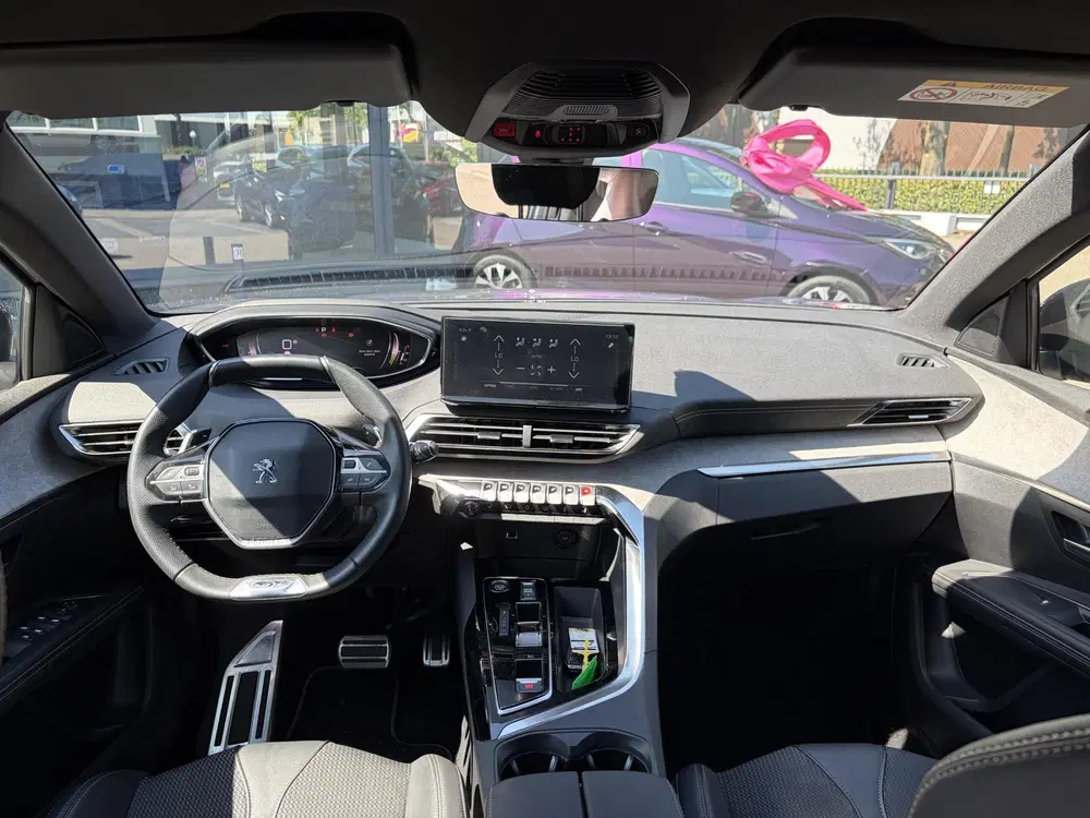 Peugeot 5008 1.2 Hybrid 136 GT 7 PERSOONS uit 2024, foto 13