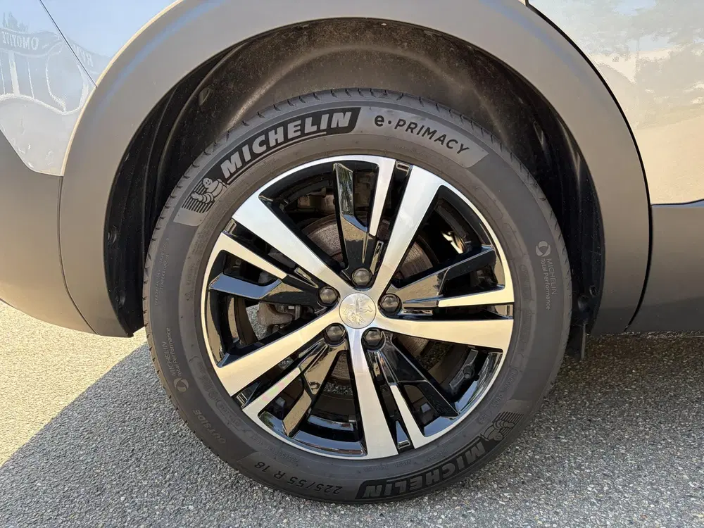 Peugeot 5008 1.2 Hybrid 136 GT 7 PERSOONS uit 2024, foto 6