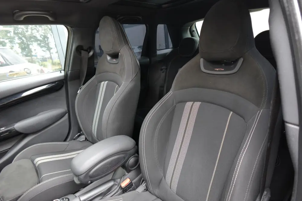 Mini Cooper S Cooper S 2.0 Pepper PANO NAVI LED VOL uit 2019, foto 4