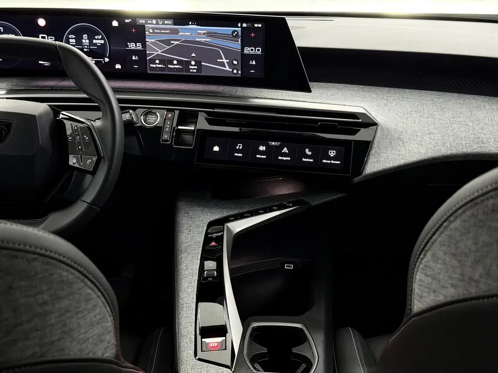 Peugeot 5008 1.2 Hybrid 145 Allure 7p 360 Camera uit 2025, foto 13