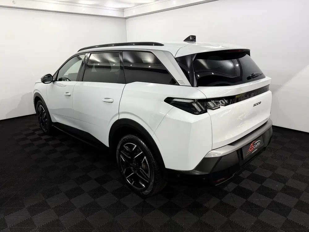 Peugeot 5008 1.2 Hybrid 145 Allure 7p 360 Camera uit 2025, foto 4