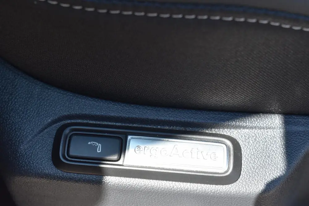 Volkswagen T-Roc 1.0 TSI R-Line 12-2022 | Navigatie | Camera uit 2022, foto 15