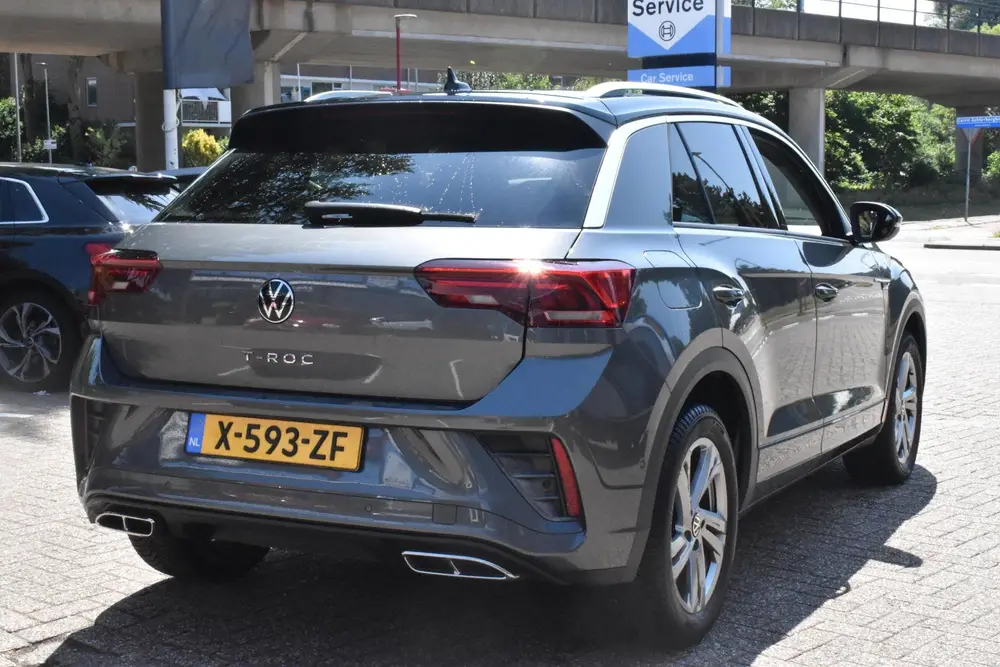 Volkswagen T-Roc 1.0 TSI R-Line 12-2022 | Navigatie | Camera uit 2022, foto 3