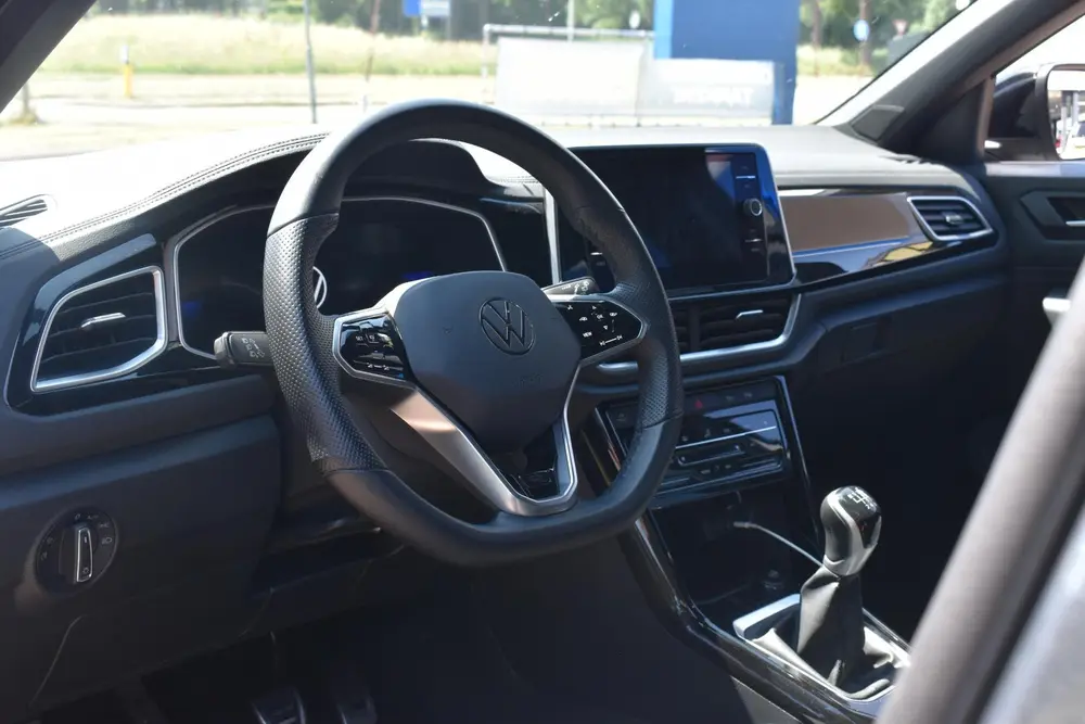 Volkswagen T-Roc 1.0 TSI R-Line 12-2022 | Navigatie | Camera uit 2022, foto 4