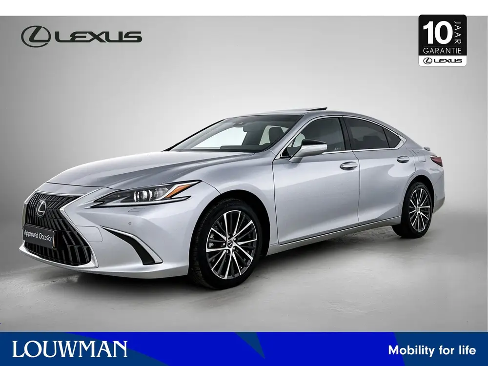 Lexus ES 300h Business Line uit 2024