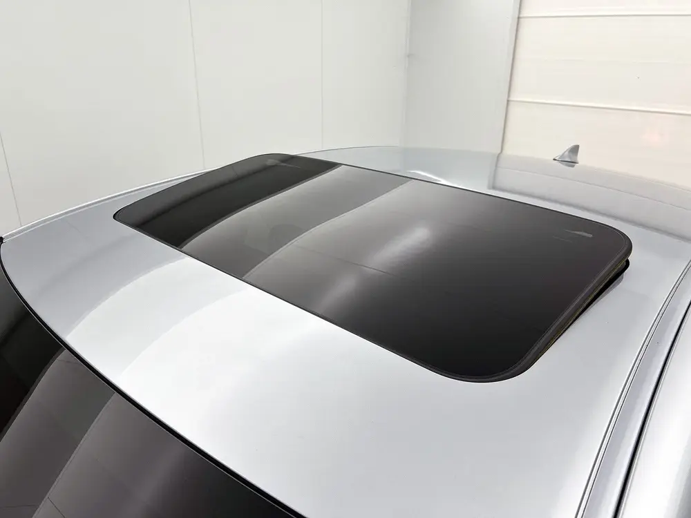 Lexus ES 300h Business Line uit 2024, foto 12