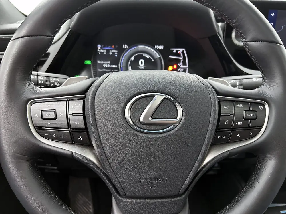 Lexus ES 300h Business Line uit 2024, foto 19