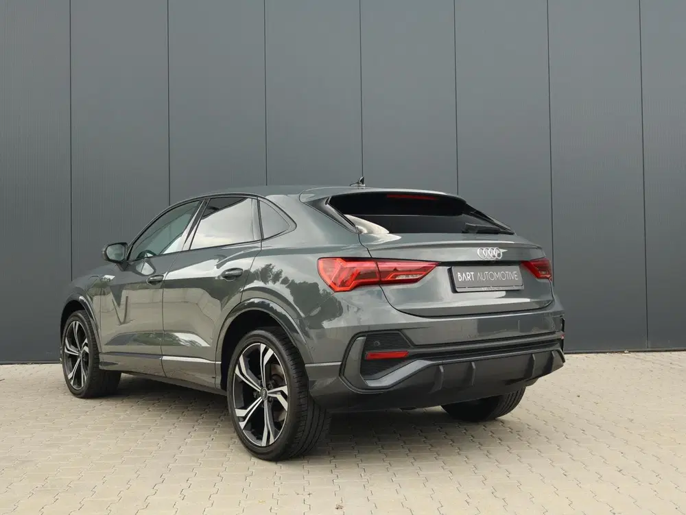 Audi Q3 45 TFSI e 245PK S-Line uit 2022, foto 19