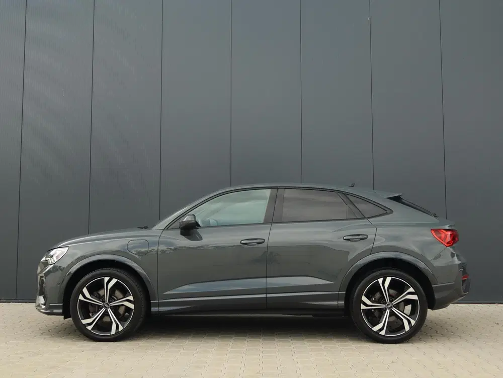 Audi Q3 45 TFSI e 245PK S-Line uit 2022, foto 3