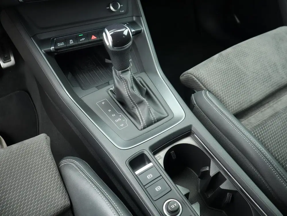 Audi Q3 45 TFSI e 245PK S-Line uit 2022, foto 5