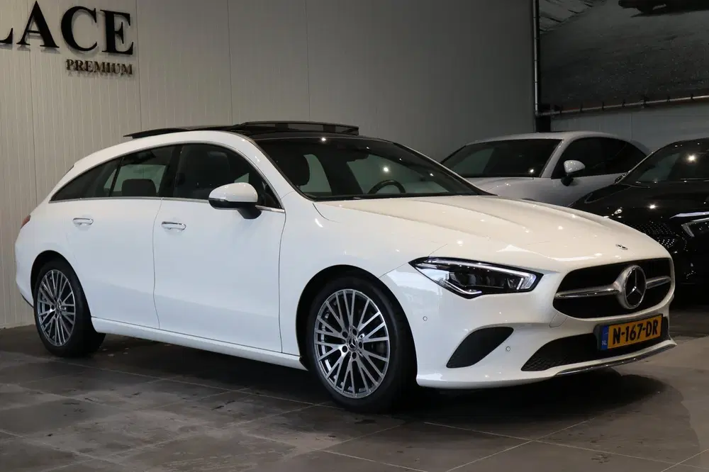 Mercedes-Benz CLA 180 Business Solutio uit 2021, foto 11
