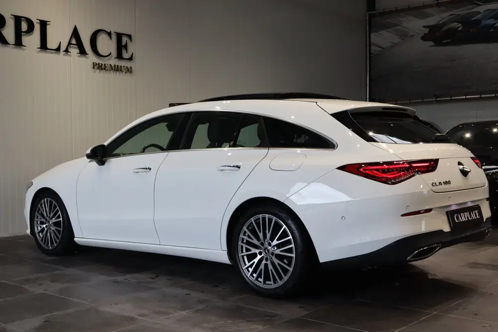 Mercedes-Benz CLA 180 Business Solutio uit 2021, foto 14