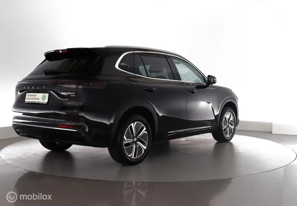 Geely Starray EM-i 1.5 Pro led uit 2026, foto 4
