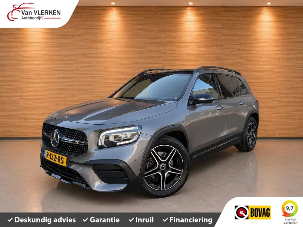 Mercedes-Benz GLB 200 Business Solution AMG PANORAMADAK uit 2020