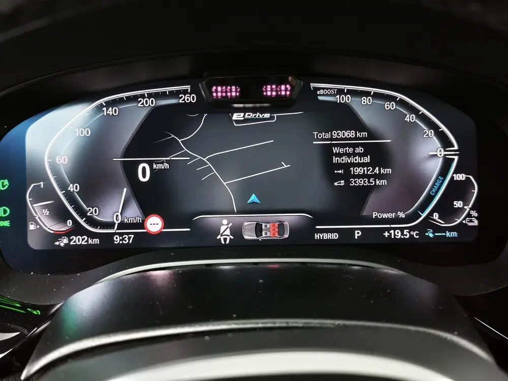 BMW 5-serie 530e xDrive High Executive uit 2023, foto 4