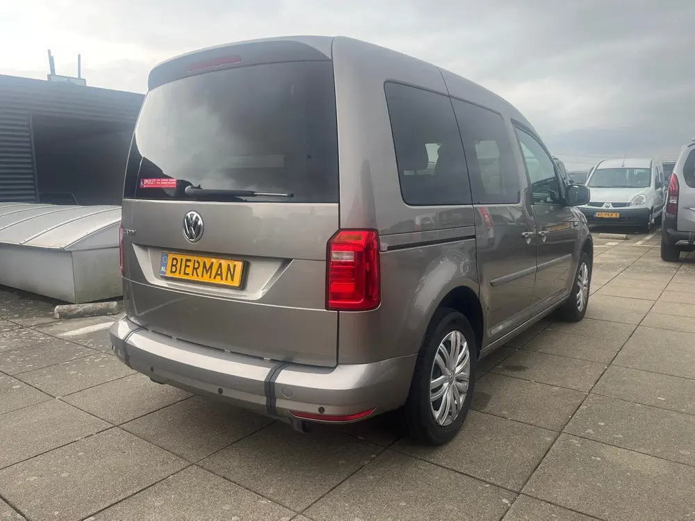 Volkswagen Caddy Rolstoelauto Automaat 3+1 of 5+0 uit 2019, foto 10