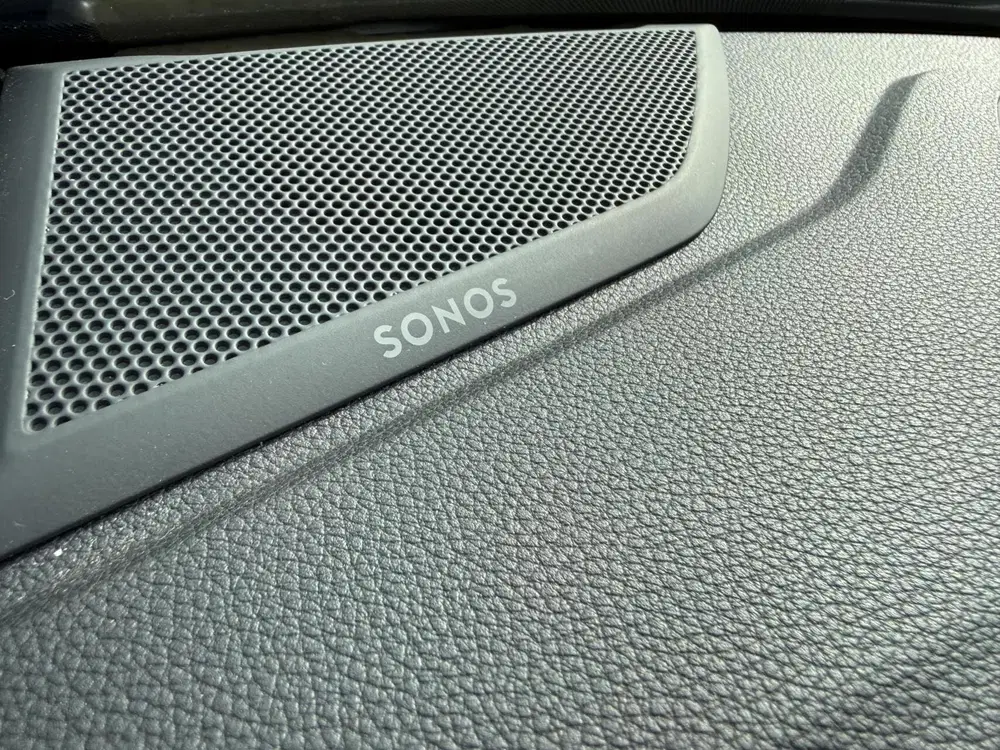 Audi Q3 uit 2022, foto 20