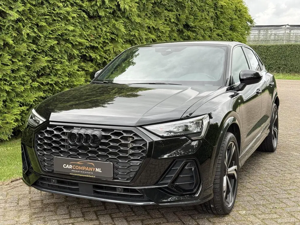 Audi Q3 uit 2022, foto 6