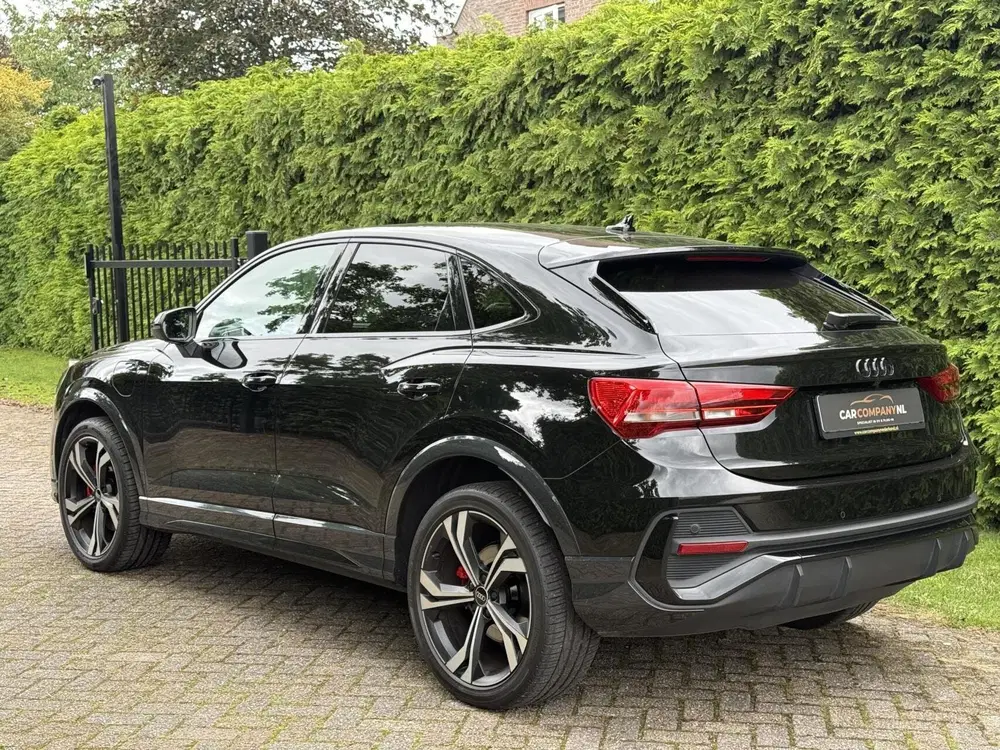 Audi Q3 uit 2022, foto 8