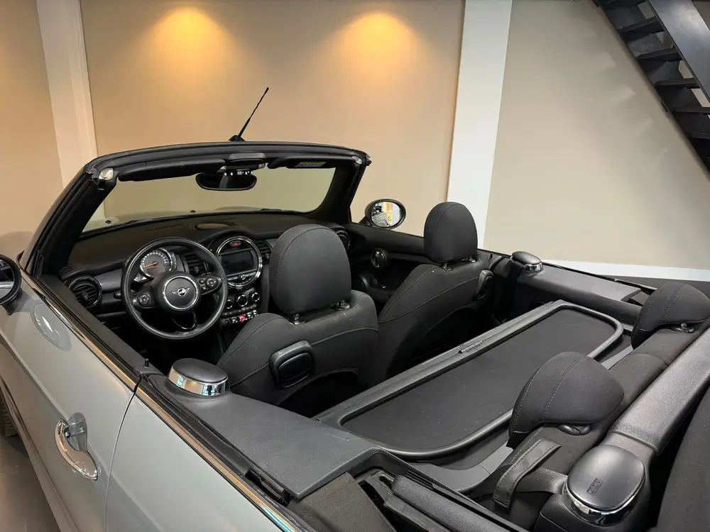 Mini Cabrio 1.5 Cooper Salt *Automaat* Carplay|Stoelver uit 2019, foto 12