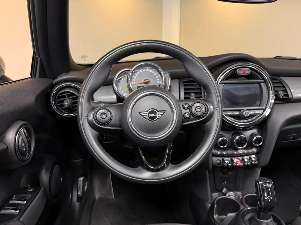 Mini Cabrio 1.5 Cooper Salt *Automaat* Carplay|Stoelver uit 2019, foto 17