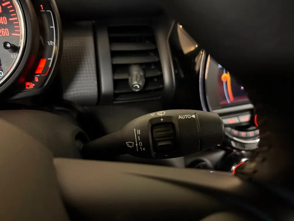 Mini Cabrio 1.5 Cooper Salt *Automaat* Carplay|Stoelver uit 2019, foto 20