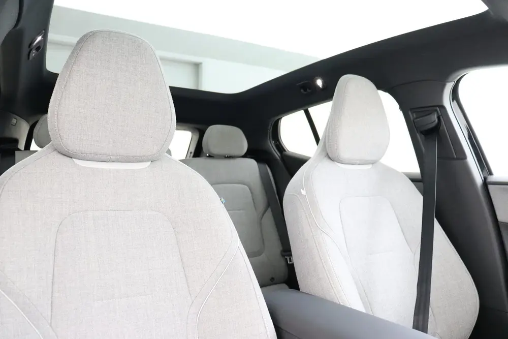 Volvo EX30 SINGLE MOTOR EXTENDED RANGE ULTRA 69 kWh uit 2025, foto 10