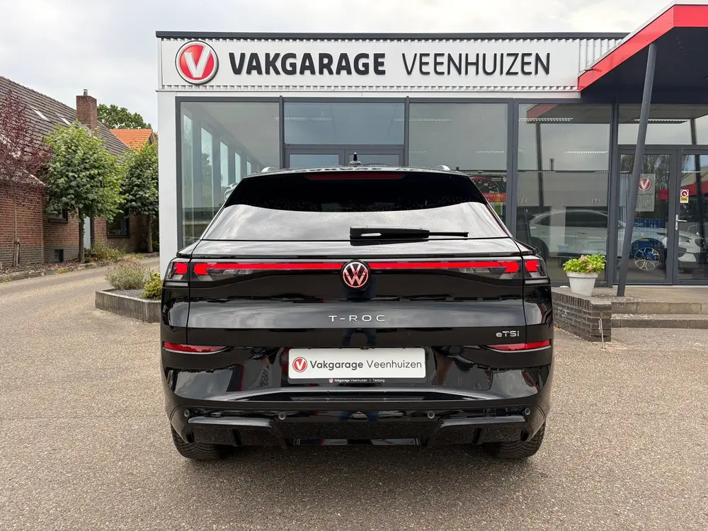 Volkswagen T-Roc 1.5 eTsi R-Line First Edition 150PK|Rijklaa uit 2026, foto 6