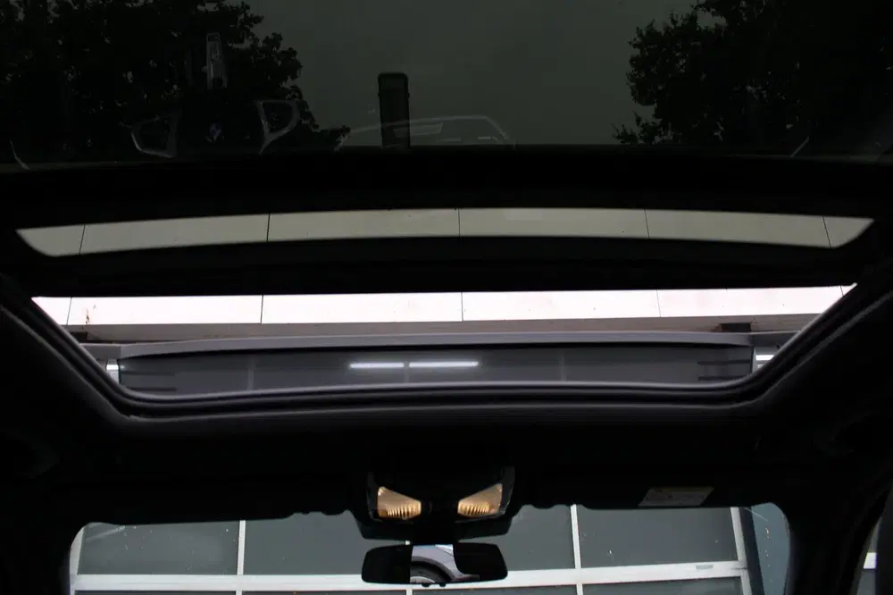 BMW iX3 High Executive 80 kWh uit 2022, foto 12