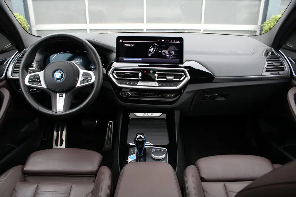 BMW iX3 High Executive 80 kWh uit 2022, foto 3
