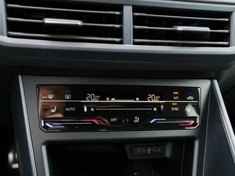 Volkswagen Polo 1.0 95pk TSI R-Line Business | Carplay | Ful uit 2022, foto 11