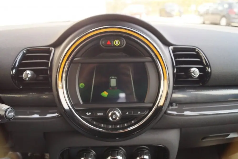 Mini Clubman 1.5 Cooper Business Edition -NAVI-ECC-PDC uit 2019, foto 14